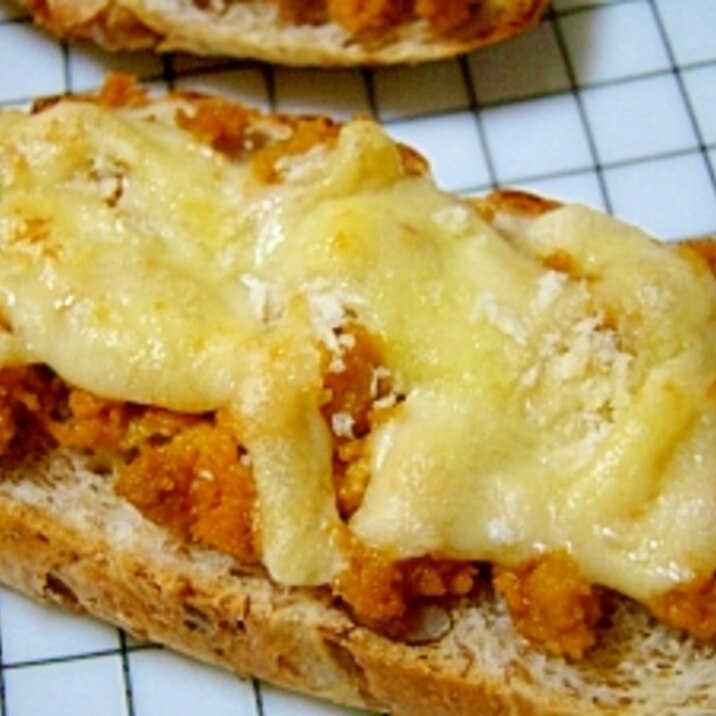 ウニチーズのスナックトースト